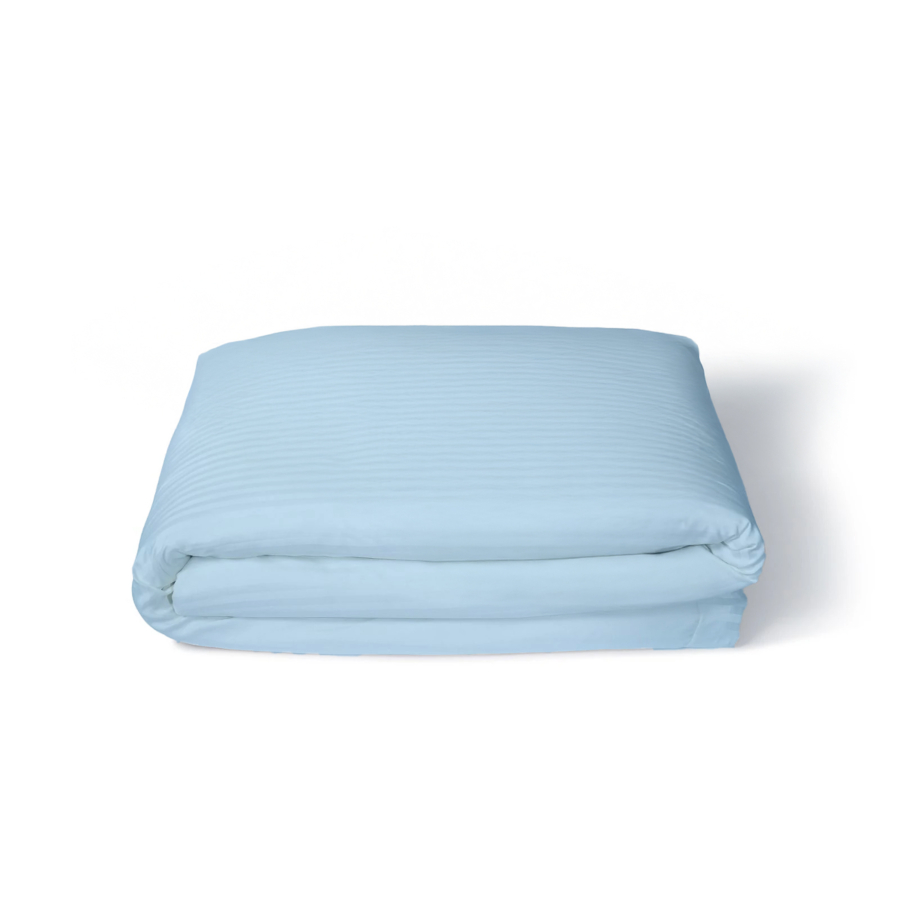 COUETTE R RAYÉE SATINÉE 160x220 300g - BLEU CiEL Accessoires
