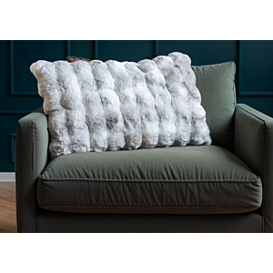 COUSSIN FOURRURE NEBRASKA 50X80CM - PERLE